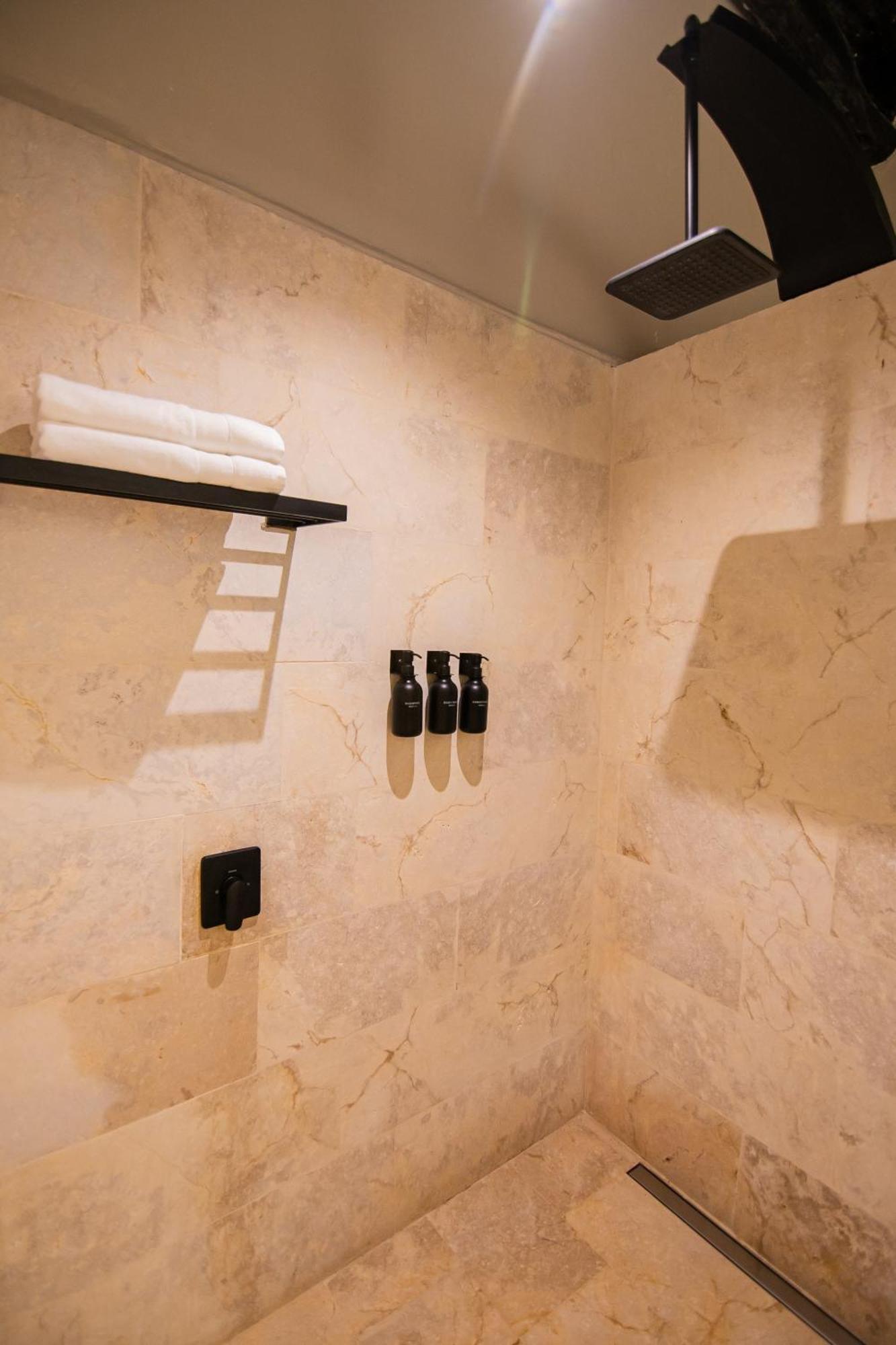 Scalea Di Mare Hotel Cartagena Εξωτερικό φωτογραφία
